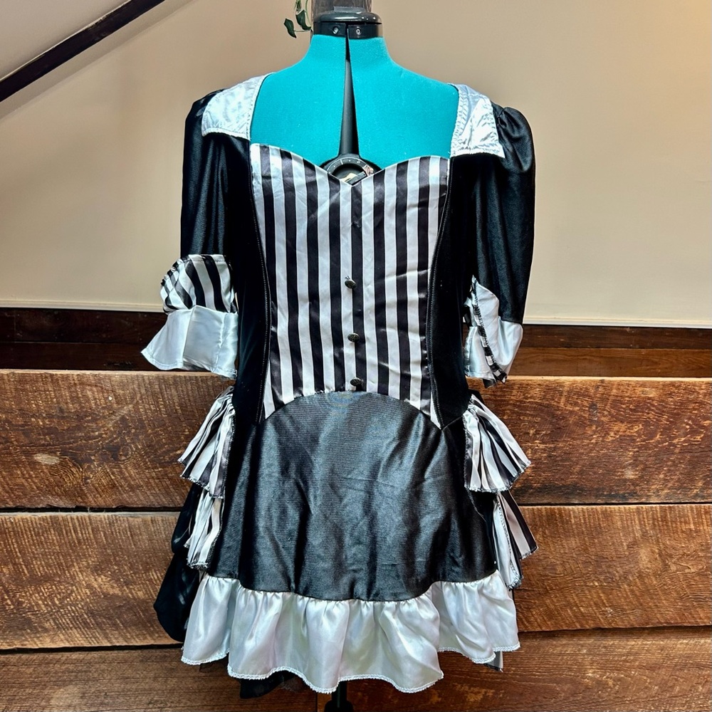 Steampunk Pirate Costume Dress -Gothic Striped Victorian Vampire Barmaid Outfit